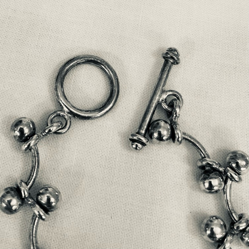 🩶🩶 NWOT Silpada RARE Retired Iconic Sterling Silver Baby DNA Bracelet – DISPLAY - Picture 3 of 4